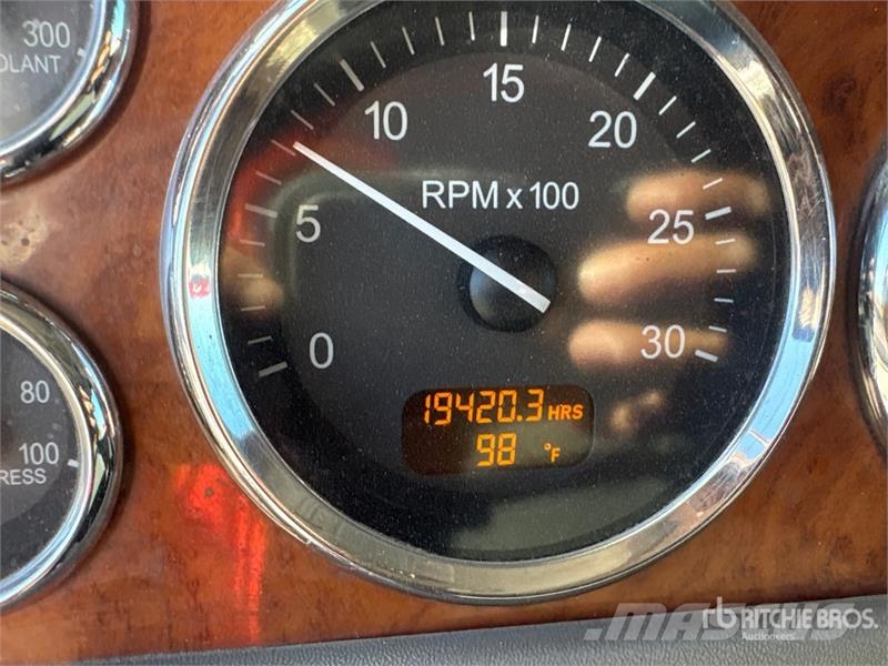 Peterbilt 367 Тягачі