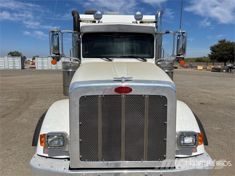 Peterbilt 367 Caminhões combinados / a vácuo