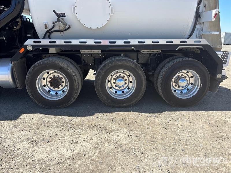 Peterbilt 367 Caminhões combinados / a vácuo