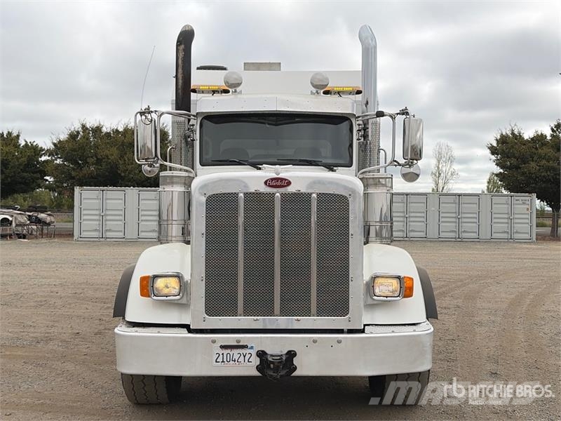 Peterbilt 367 Caminhões combinados / a vácuo