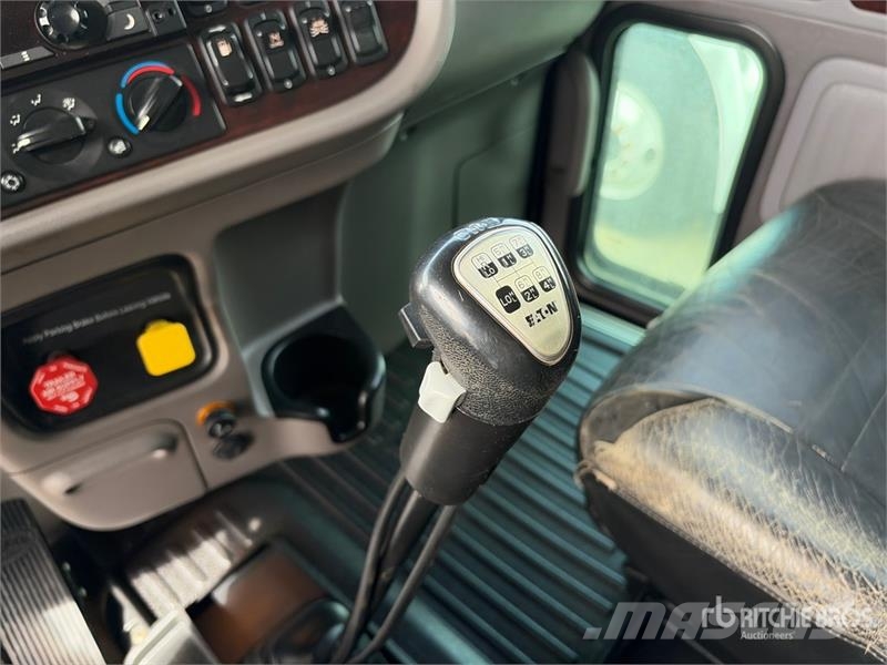 Peterbilt 367 Caminhões combinados / a vácuo