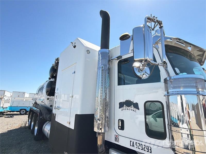 Peterbilt 367 Caminhões combinados / a vácuo