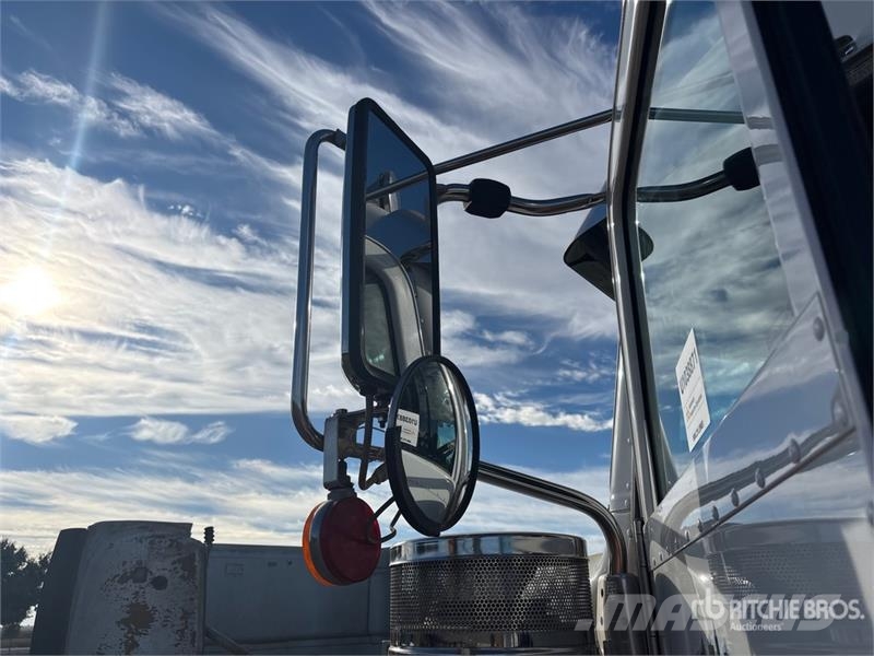 Peterbilt 367 Caminhões combinados / a vácuo