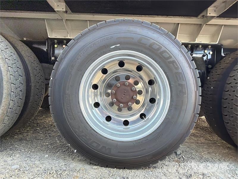 Peterbilt 367 Caminhões combinados / a vácuo