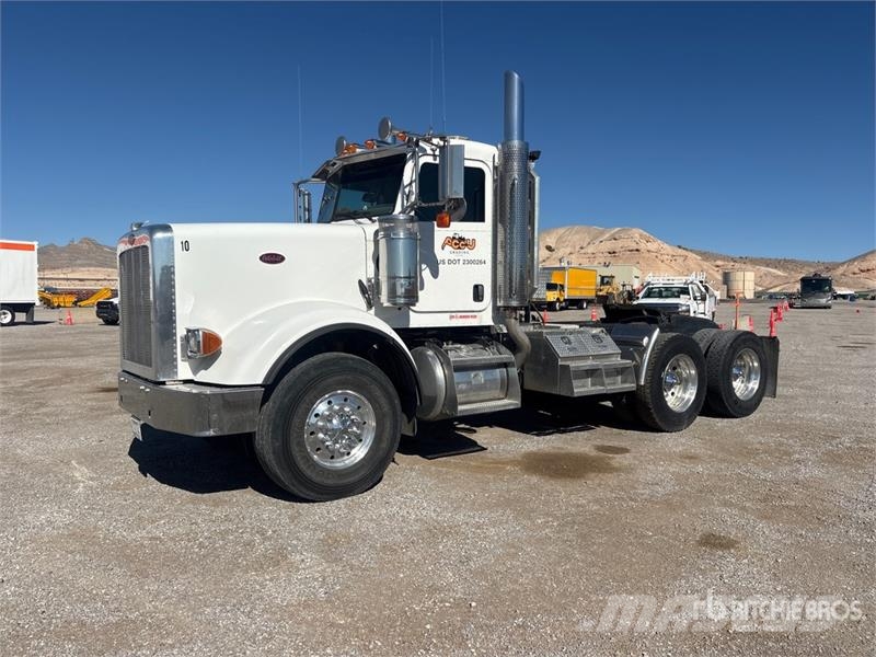 Peterbilt 367 Тягачі