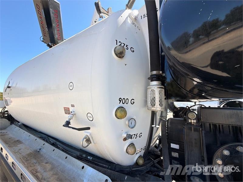 Peterbilt 367 Caminhões combinados / a vácuo