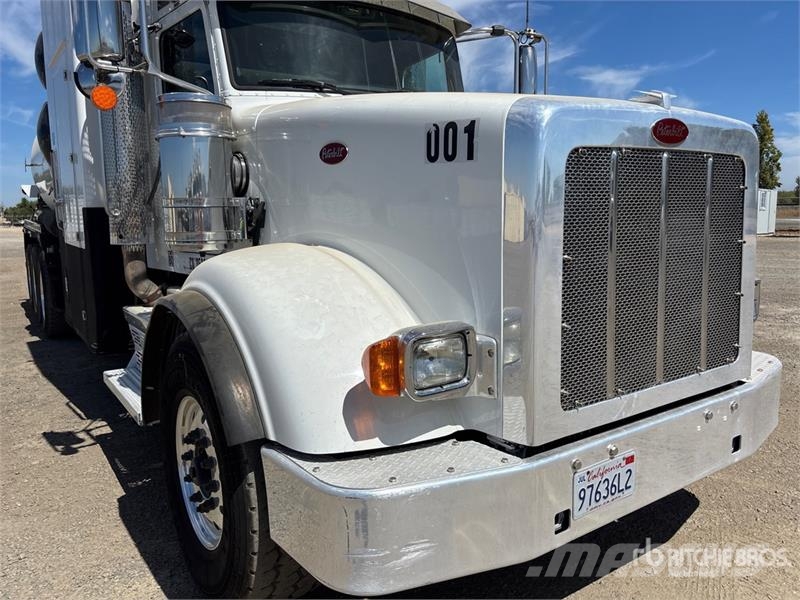 Peterbilt 367 Caminhões combinados / a vácuo