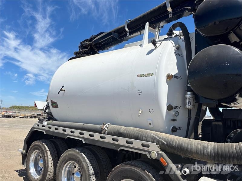 Peterbilt 367 Caminhões combinados / a vácuo