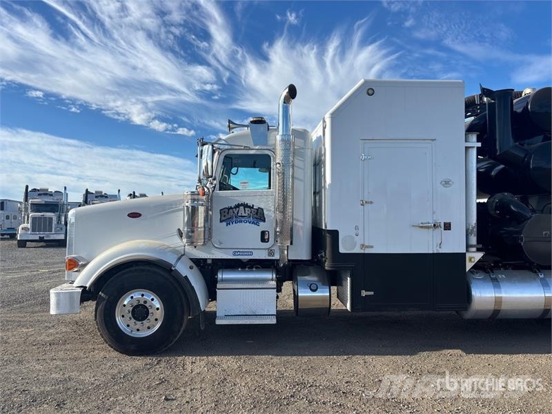 Peterbilt 367 Caminhões combinados / a vácuo