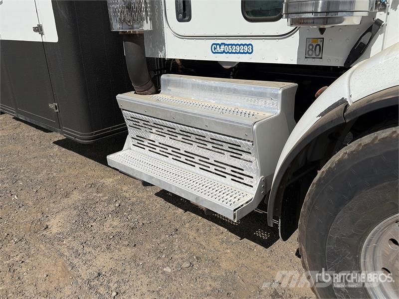 Peterbilt 367 Caminhões combinados / a vácuo