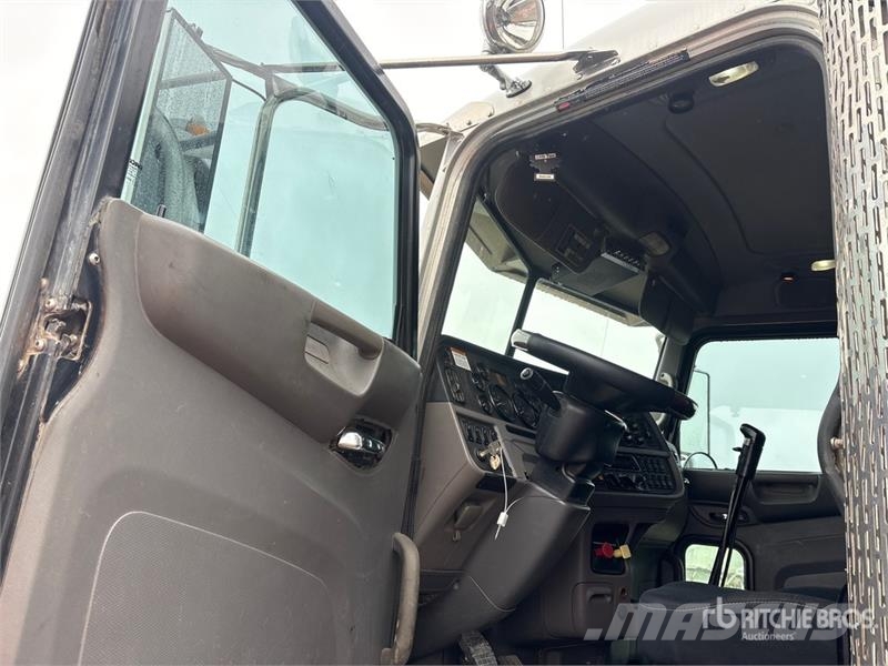 Peterbilt 367 Nyergesvontatók