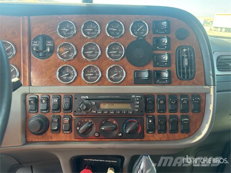 Peterbilt 367 Тягачі
