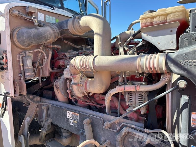 Peterbilt 367 Prime Movers