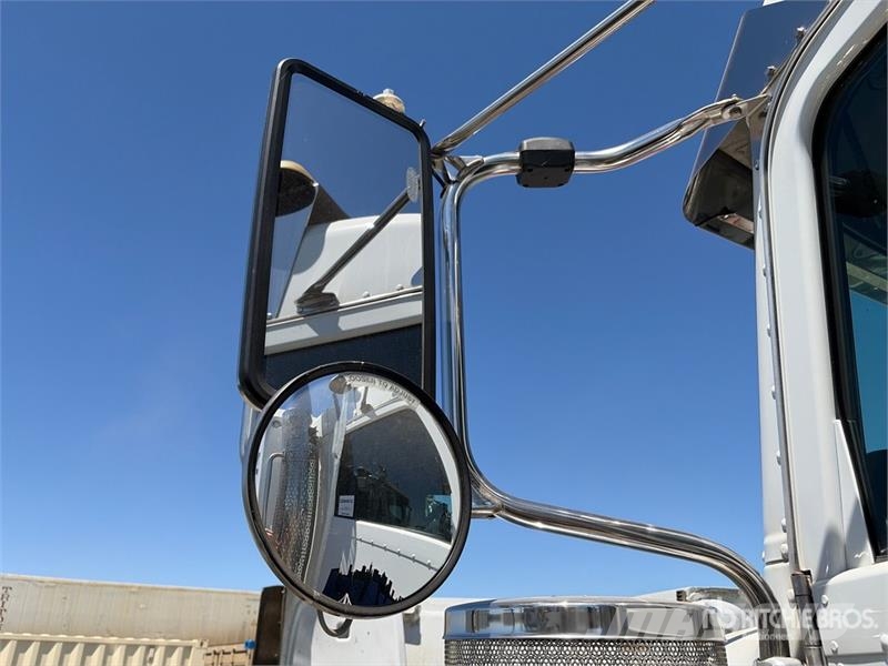 Peterbilt 367 Caminhões combinados / a vácuo