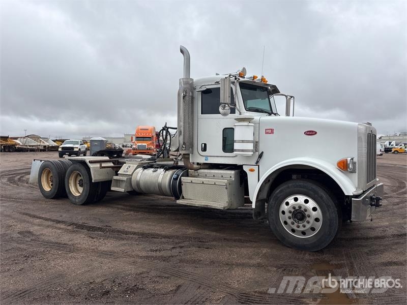 Peterbilt 367 Nyergesvontatók