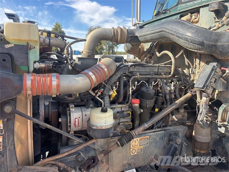 Peterbilt 367 6x4 Cab and Chassis Cabine en interieur