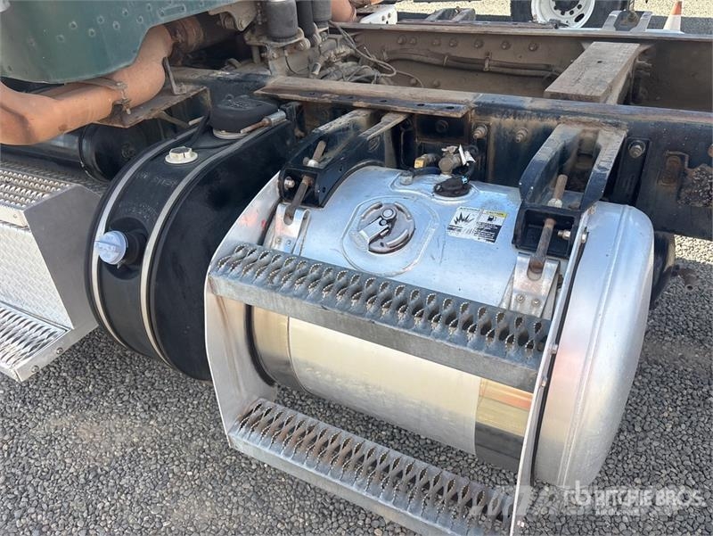 Peterbilt 367 6x4 Cab and Chassis Cabine en interieur