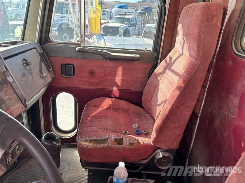 Peterbilt 377 Kipper