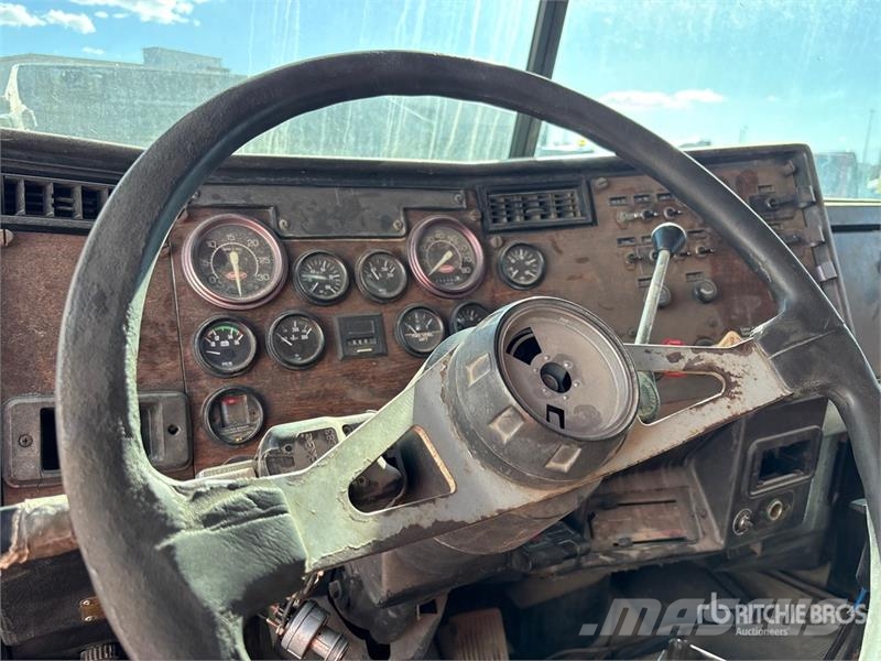 Peterbilt 377 Kipper