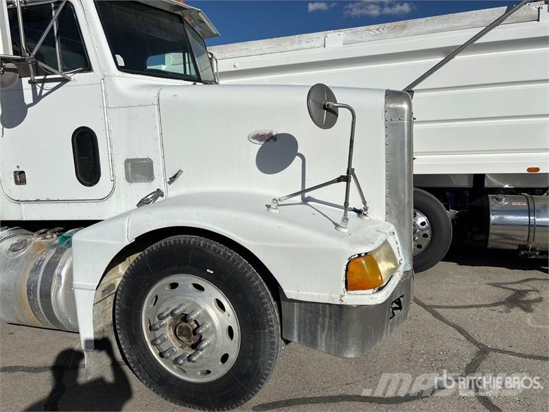 Peterbilt 377 Kipper