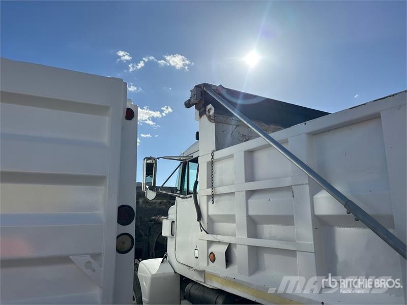 Peterbilt 377 Kipper