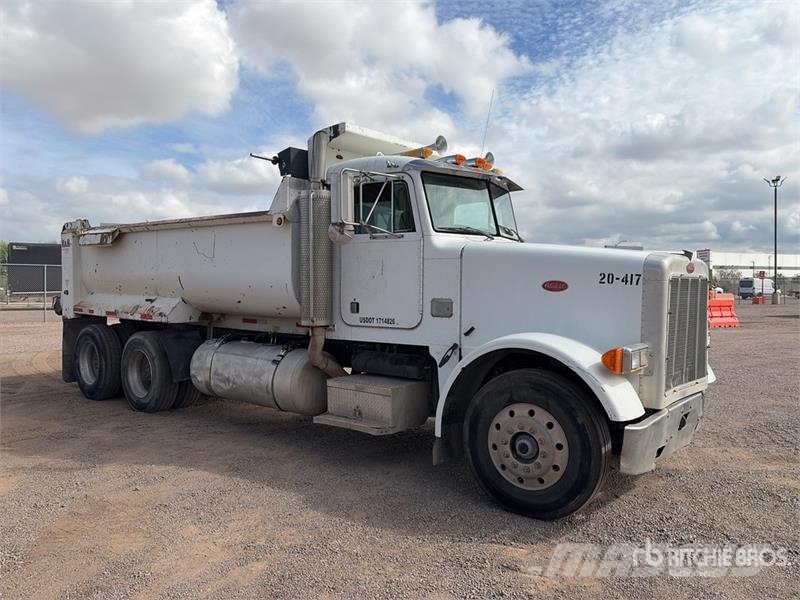Peterbilt 378 Pašizgāzējs