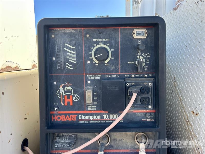 Peterbilt 378 4x2 Sleeper Service Truck Plogbilar