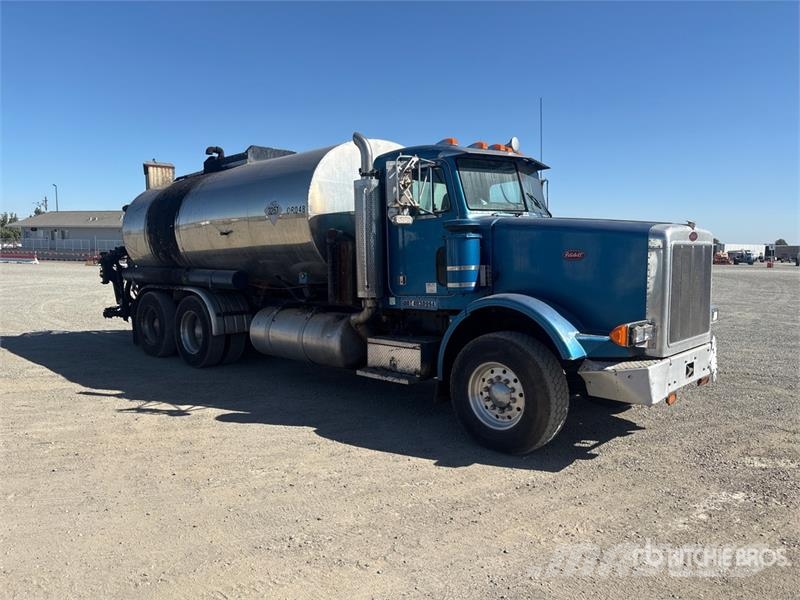 Peterbilt 378 6x4 Asphalt Distributor Truck Kamioni cisterne