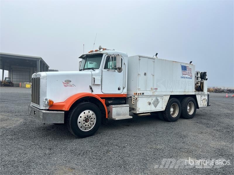 Peterbilt 378 6x4 Fuel and Lube Truck Tovornjaki cisterne