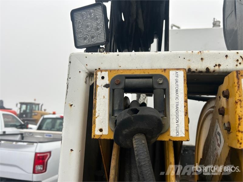 Peterbilt 378 6x4 Fuel and Lube Truck Tovornjaki cisterne