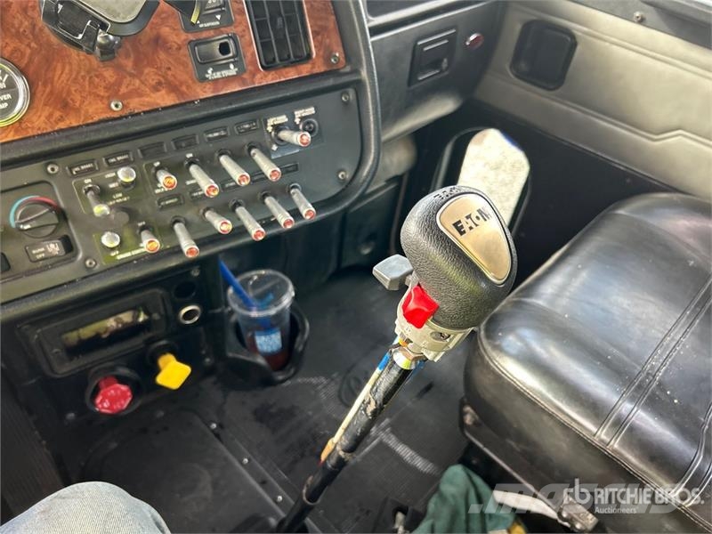 Peterbilt 378 6x4 Sleeper 35 ton Tow Truck Sleepwagens
