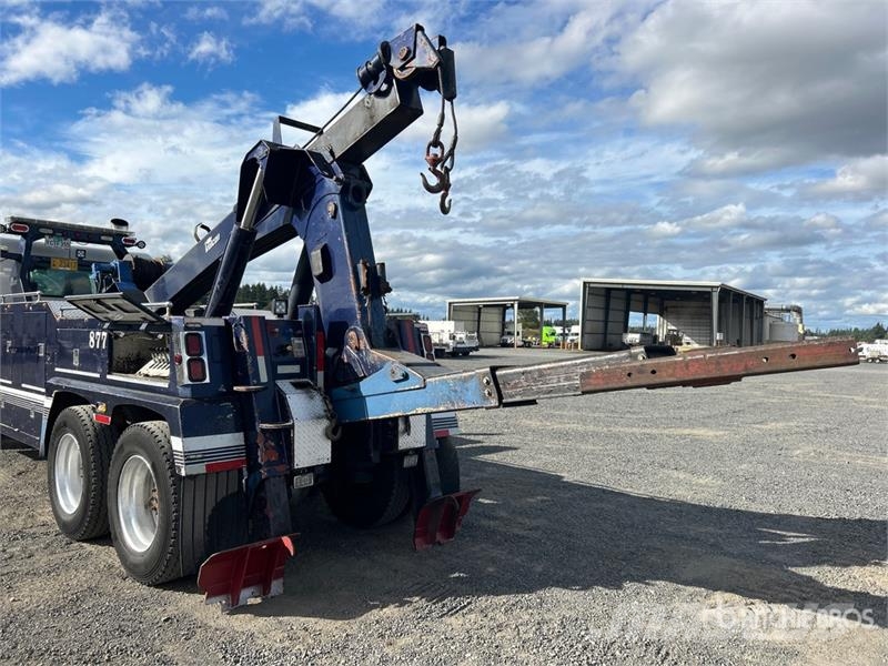Peterbilt 378 6x4 Sleeper 35 ton Tow Truck Sleepwagens