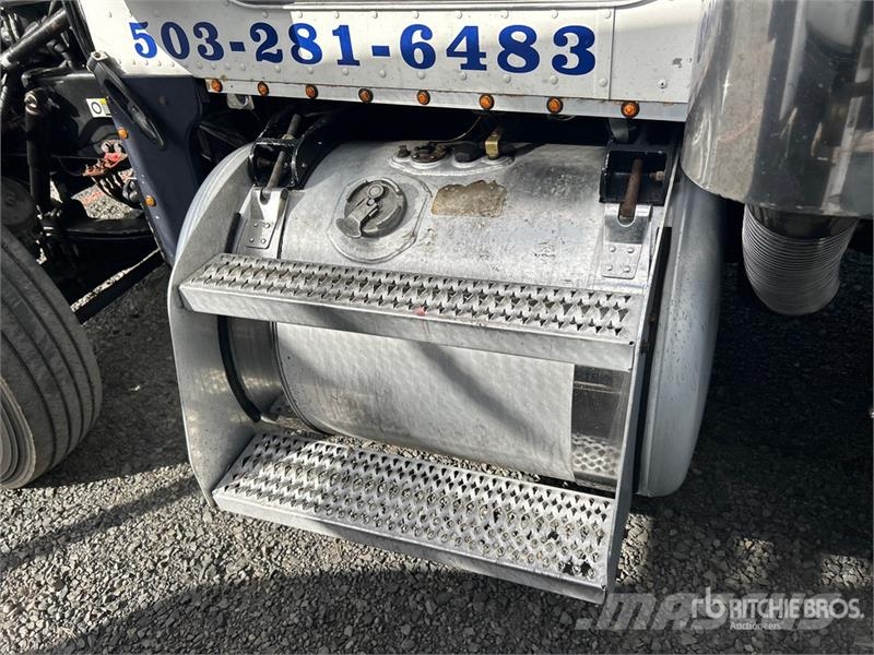 Peterbilt 378 6x4 Sleeper 35 ton Tow Truck Sleepwagens