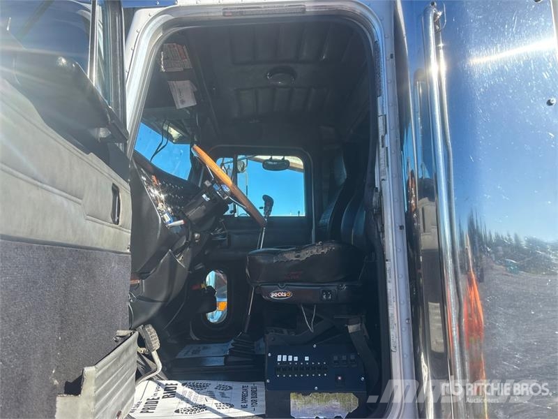Peterbilt 378 6x4 Sleeper Tow Truck Kurtaricilar