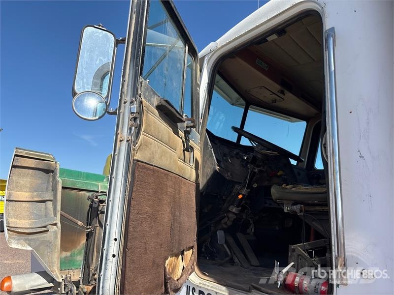 Peterbilt 379 Kallurid