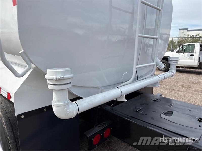 Peterbilt 382 4000 gal 6x4 Water Truck Tankvogne - vand