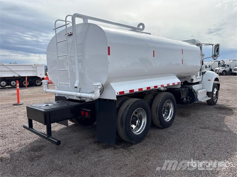 Peterbilt 382 4000 gal 6x4 Water Truck Tankvogne - vand
