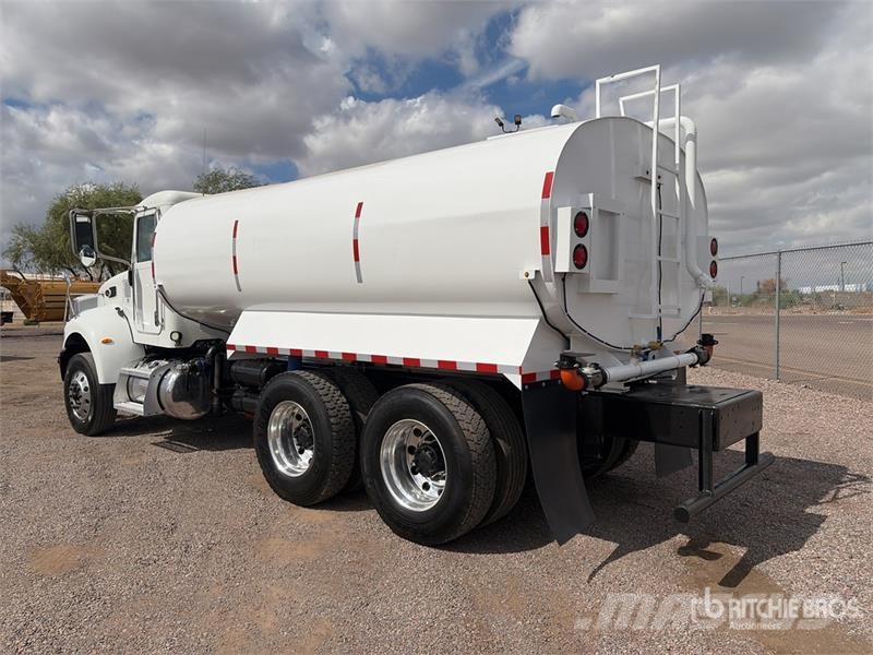 Peterbilt 382 4000 gal 6x4 Water Truck Tovornjaki za vodo