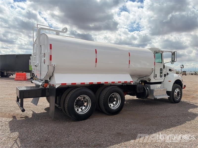 Peterbilt 382 4000 gal 6x4 Water Truck Tovornjaki za vodo