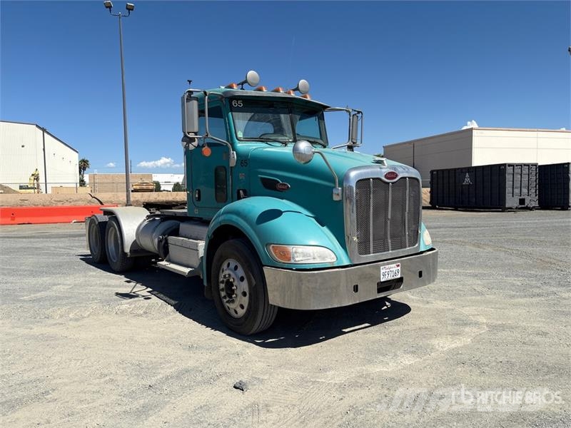 Peterbilt 384 Sattelzugmaschinen