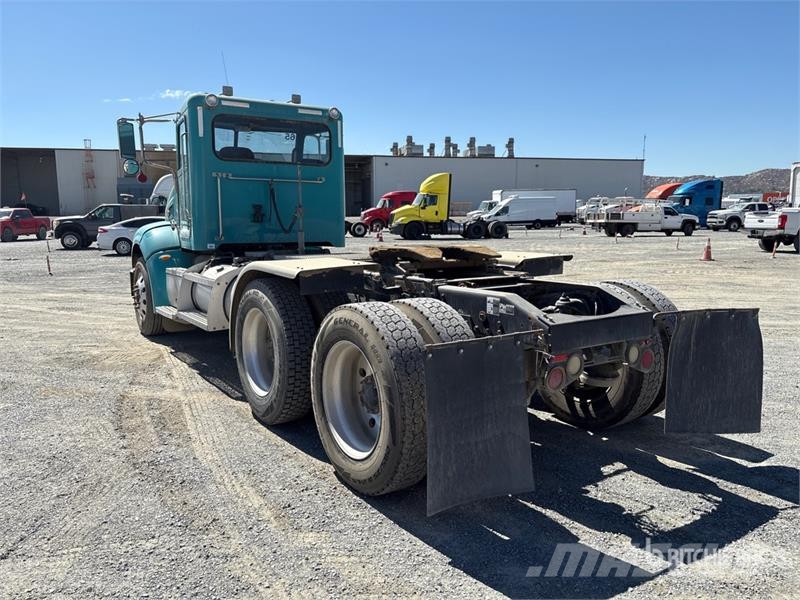 Peterbilt 384 Sattelzugmaschinen