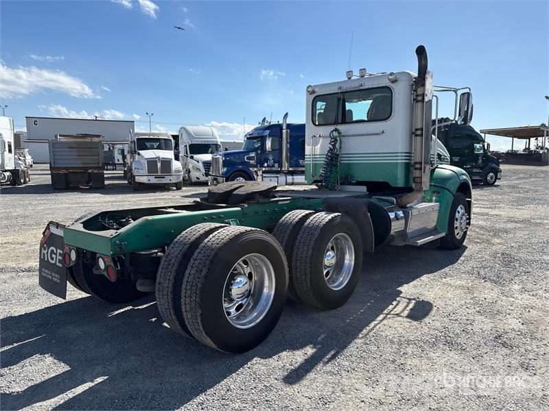 Peterbilt 384 Tractor Units