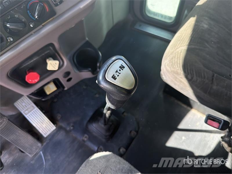 Peterbilt 384 Traktorske jedinice