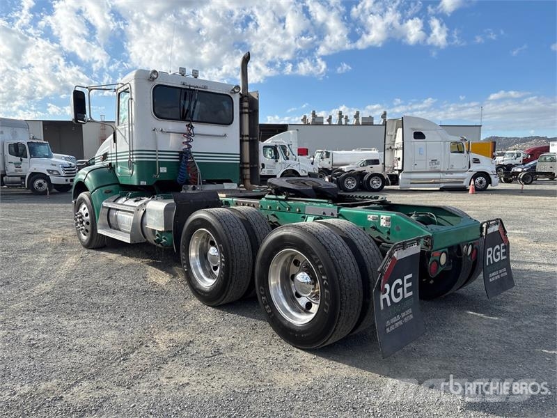 Peterbilt 384 Tractor Units