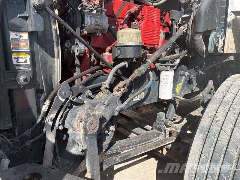 Peterbilt 384 Traktorske jedinice