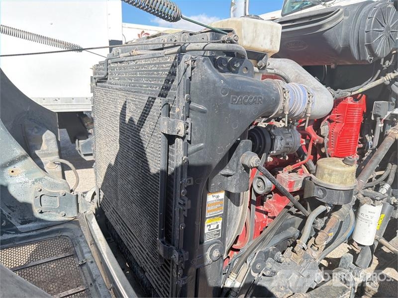 Peterbilt 384 Traktorske jedinice