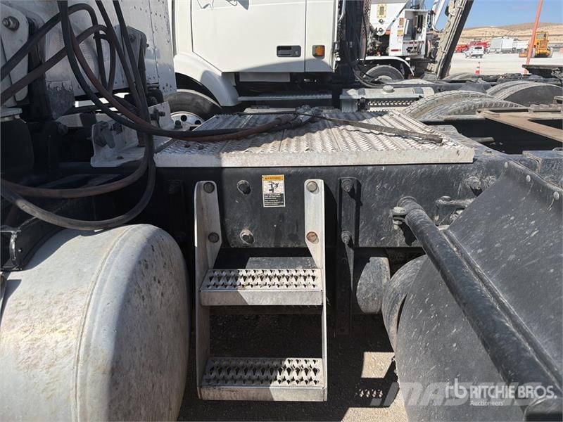 Peterbilt 384 Traktorske jedinice