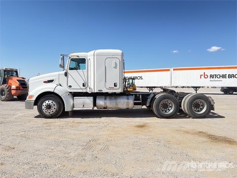 Peterbilt 384 Traktorske jedinice