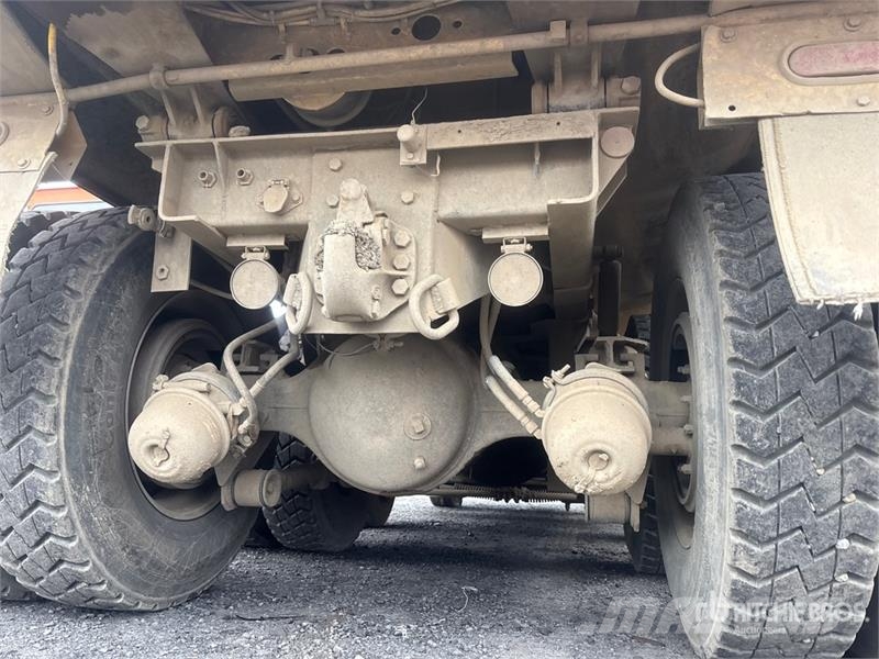 Peterbilt 385 8x4 Tri/A Dump Truck Kiper tovornjaki