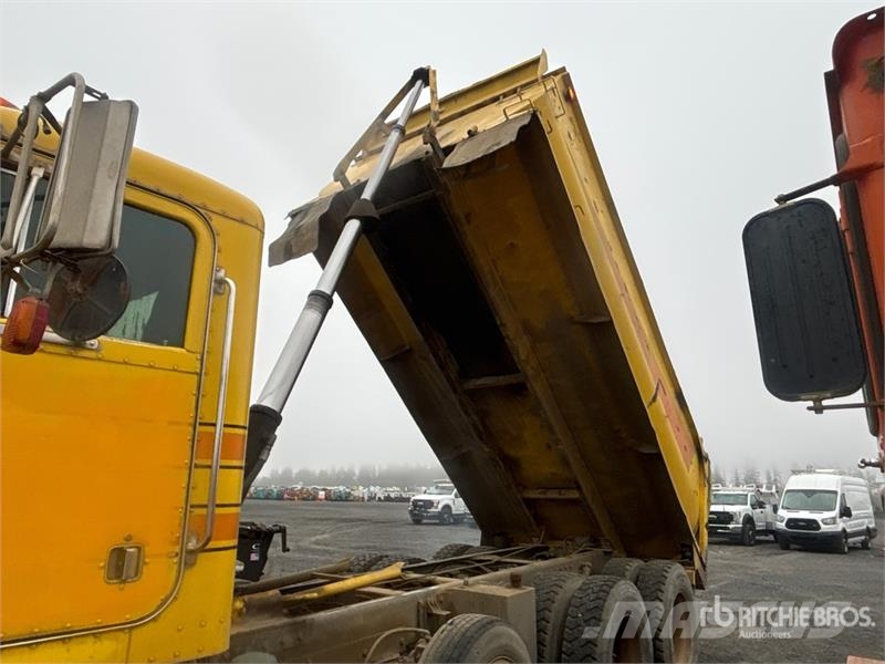 Peterbilt 385 8x4 Tri/A Dump Truck Kiper tovornjaki